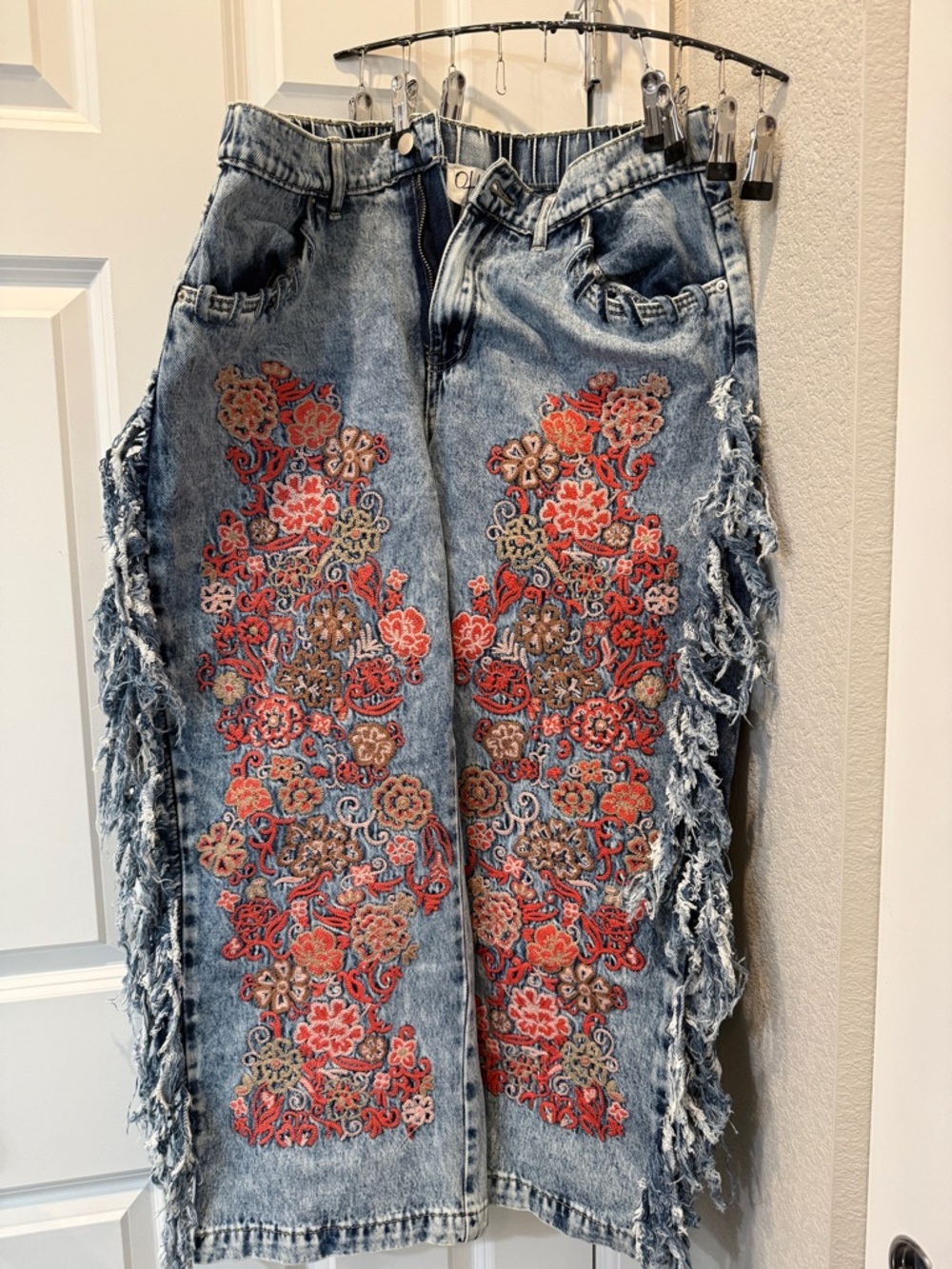Embroidered Fringe Blue Denim Embroidered Jeans
